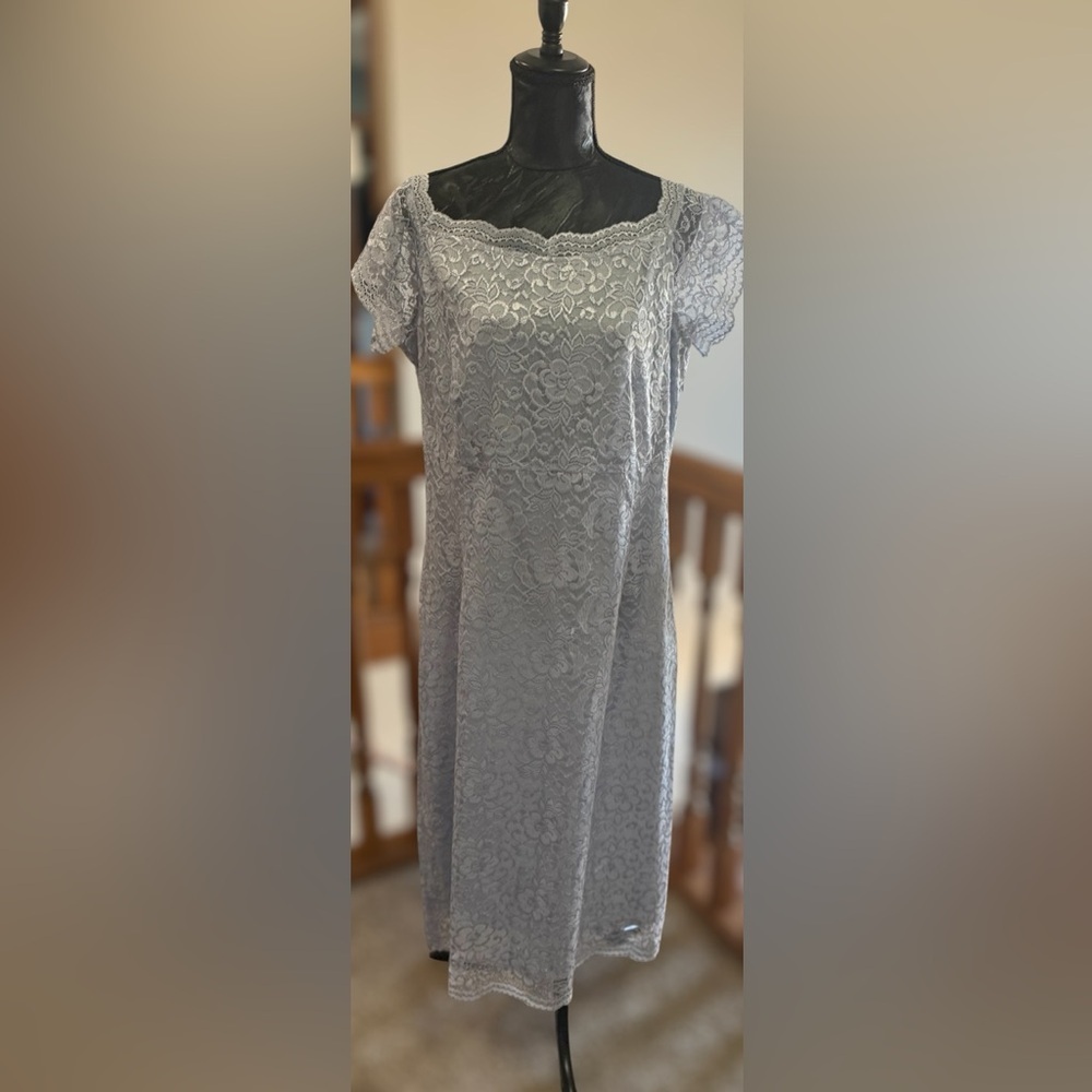 Worthington 16T Tall Silver Lace Sheath Dress Wedding Guest - Picture 2 of 10